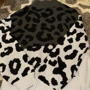 Nine West sweater